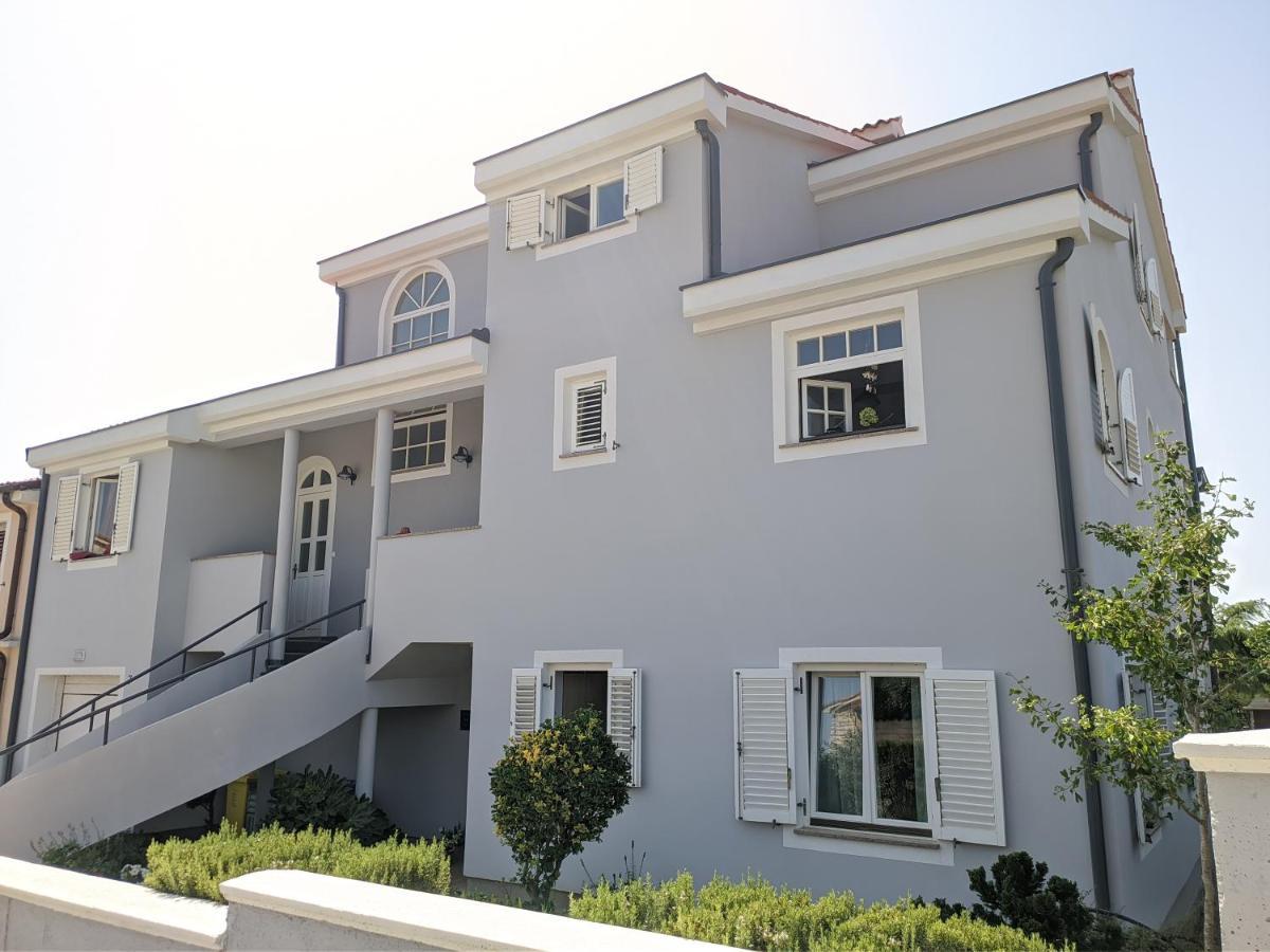 Villa Triton Vinkuran Εξωτερικό φωτογραφία