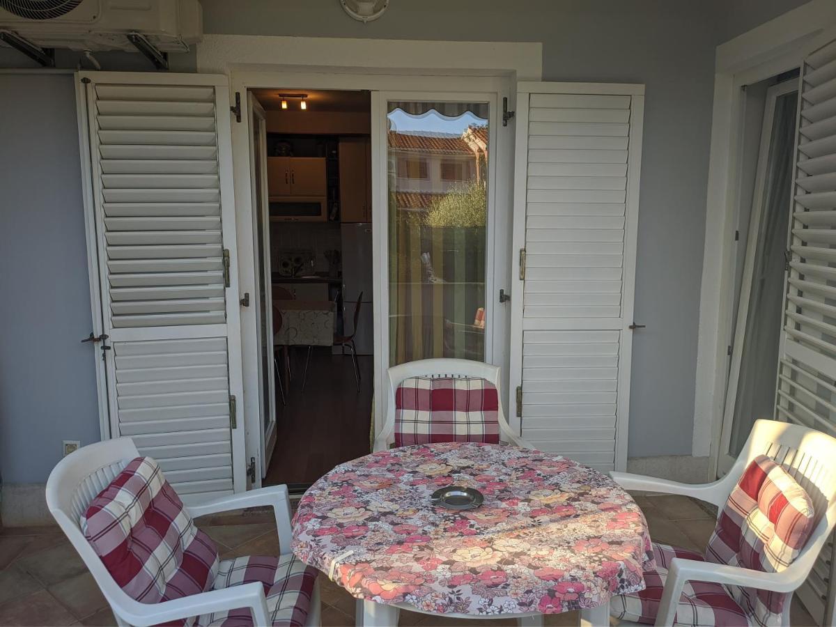 Villa Triton Vinkuran Εξωτερικό φωτογραφία